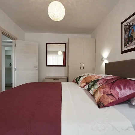 Sunny Side Apartman *